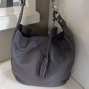 💜EUC Coach Avery F23309 Pebble Leather Shoulder Hobo Satchel Bag, Smoke Purple